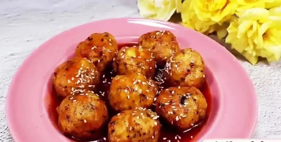 周一请吃素 | 红烧豆腐丸子